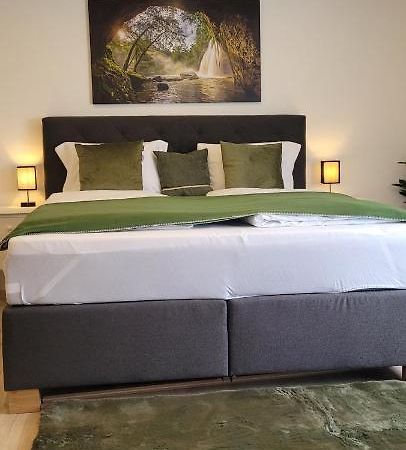A&A Apartment Baden-Baden Bagian luar foto